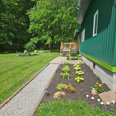 Frog Hollow At Hocking Vacations Logan Exterior photo